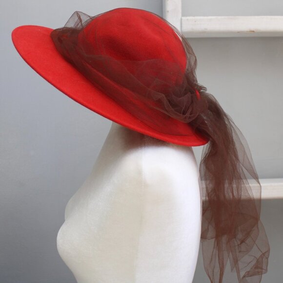 Frank Olive Marshall Field & CO VTG Red Wide Brim Wool Hat with Brown Mesh Veil - Picture 7 of 7